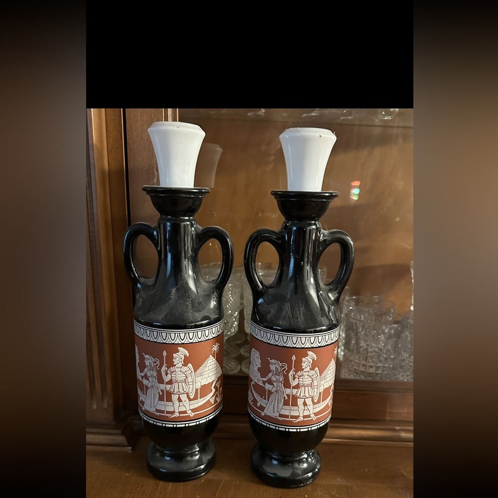 vintage 1962 Jim Beam whiskey decanter with an Egyptian Cleopatra label 2 total